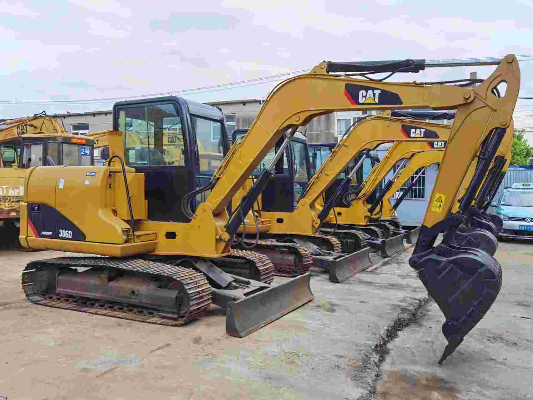 Used CAT Excavator