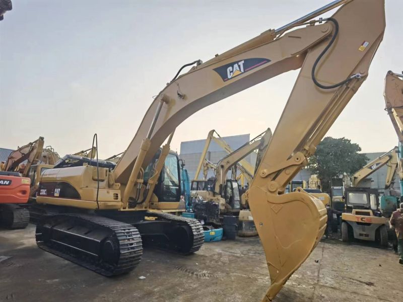 Second hand excavator CAT 330C for sale to Peru